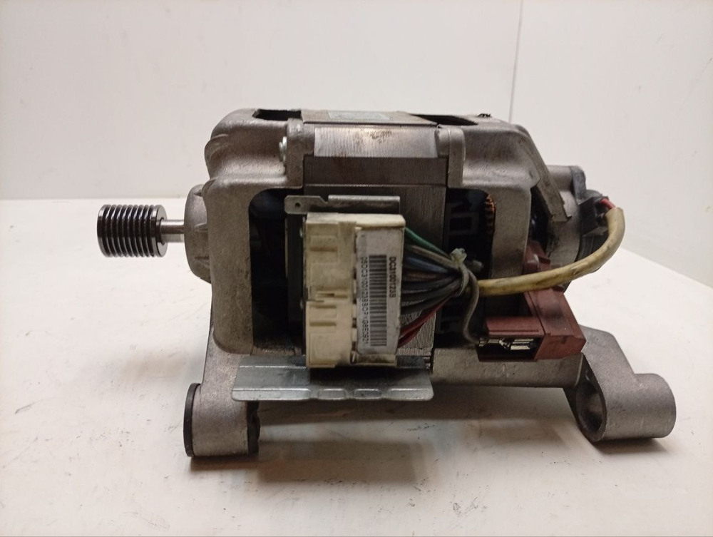 WF602W0BCWQ/LP кт23 Двигатель для стиральной машины Samsung (9 контактов) DC31-00123B б/у