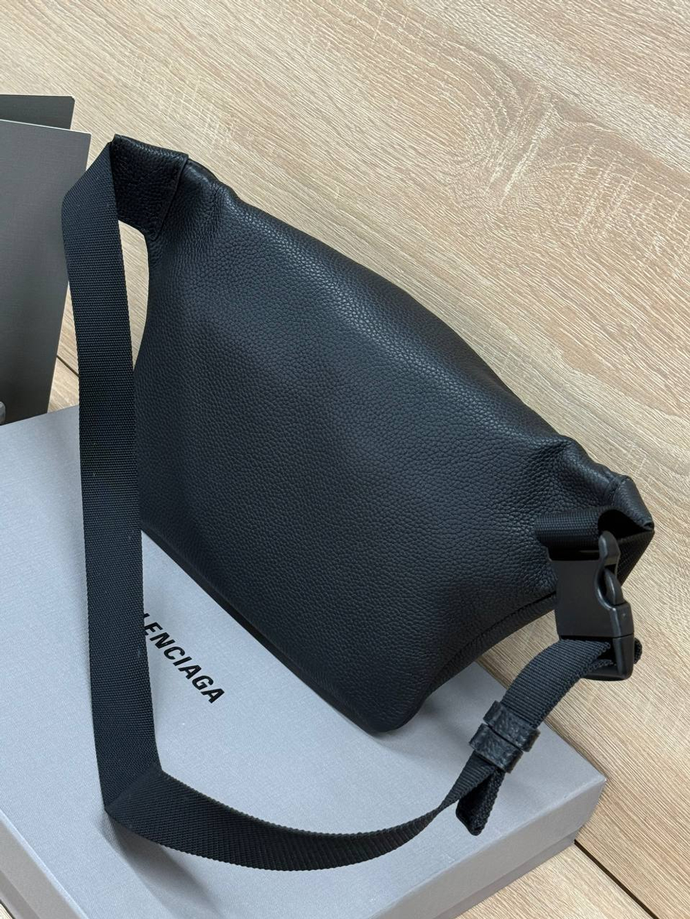 Поясная сумка Balenciaga