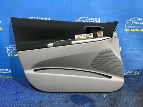 Обшивка двери TOYOTA OPA 2000-2005