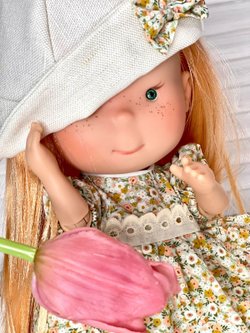 Кукла Nines виниловая 30см PIPPA шарнирная (2910K)