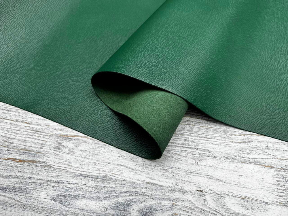 Luxury Tannery Green Fern (1,4-1,6 мм), цв. Зеленый, натуральная кожа