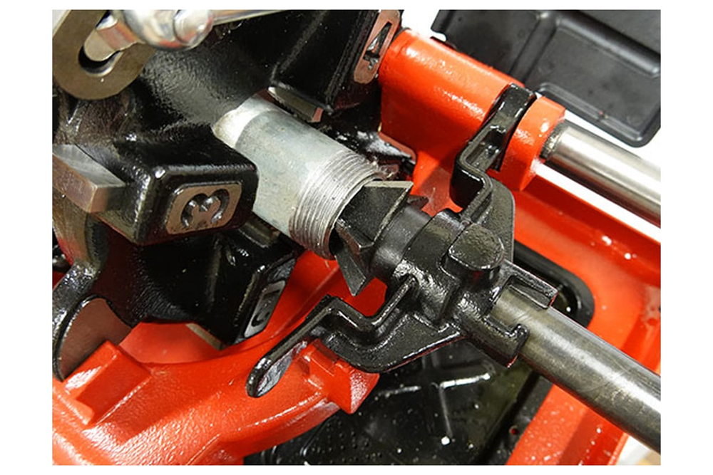 Резьбонарезной станок VOLL V-Matic A2