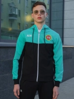 Костюм спортивный