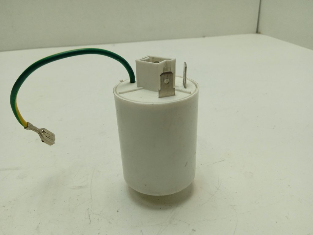 RKB68801YA кт125 Сетевой фильтр для стиральной машины Beko 2927980700 б/у