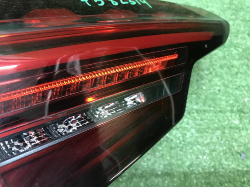 Фонарь левый внутренний Audi A4 B9 (19-нв) седан