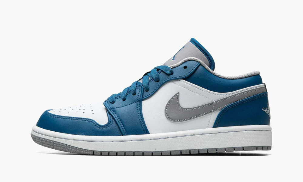 Nike air online jordan low blue