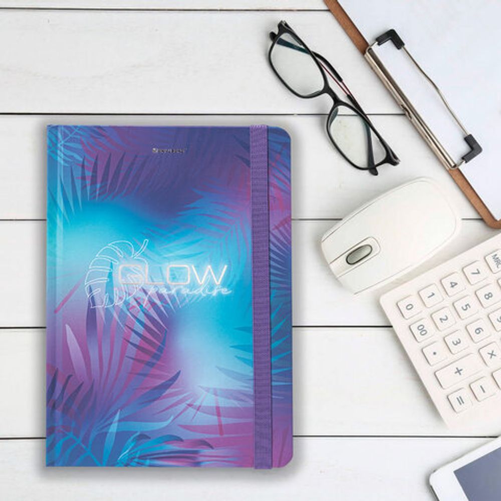 Блокнот с резинкой в клетку 96 л., А5 (145х203 мм), твердая обложка с фольгой, BRAUBERG, "Glow", 113729