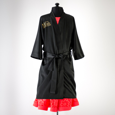 X 1-11-01 Атласный халат с печатью на спине и груди. | Vasileva Dance