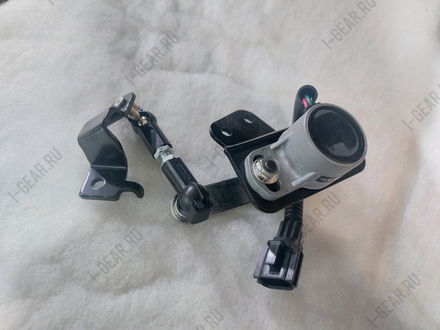 Датчик положения высоты кузова Infiniti  QX56, QX80 (Z62)