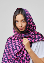 Шелковый палантин SOROKONOZHKA BLACK/RASPBERRY PINK 68×200