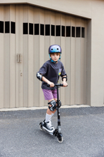 Шлем Micro - Неохром синий (M) BOX