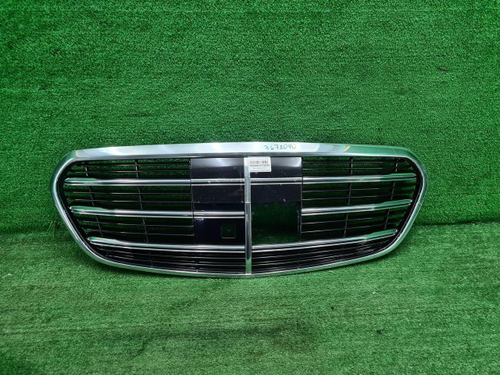 Решетка радиатора Mercedes S W223 (2020-н.в.)
