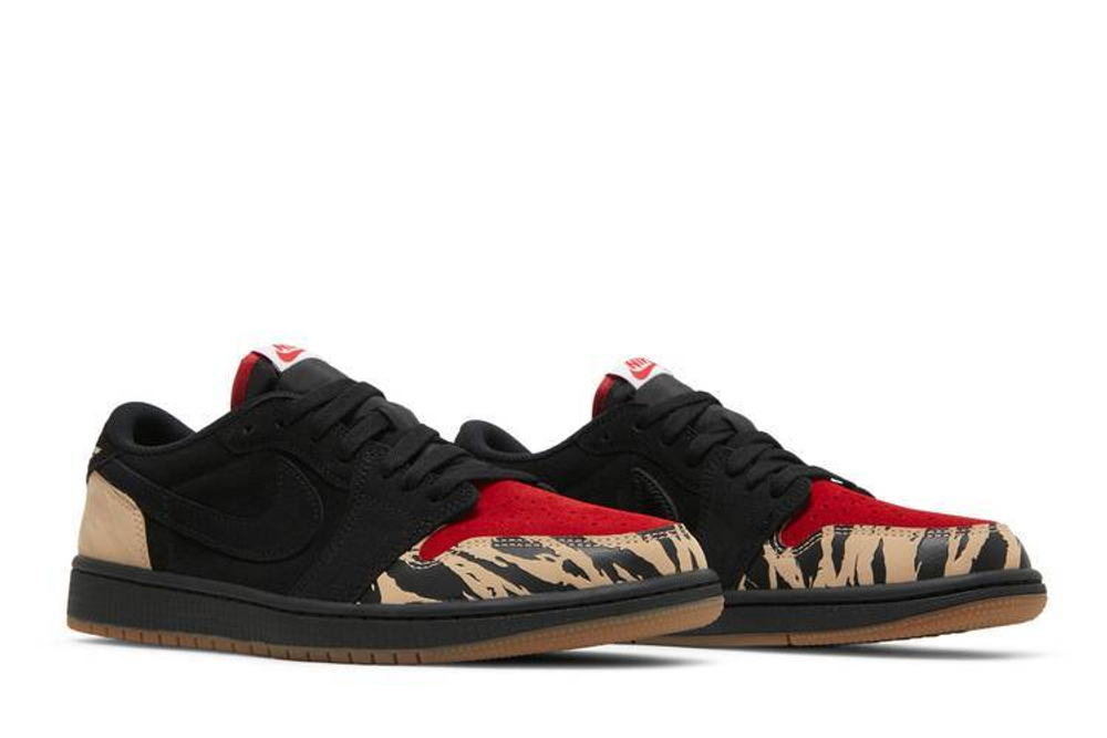Кроссовки Solefly X Jordan Air Jordan 1 Retro Low Og Sp "Black And Sport Red"