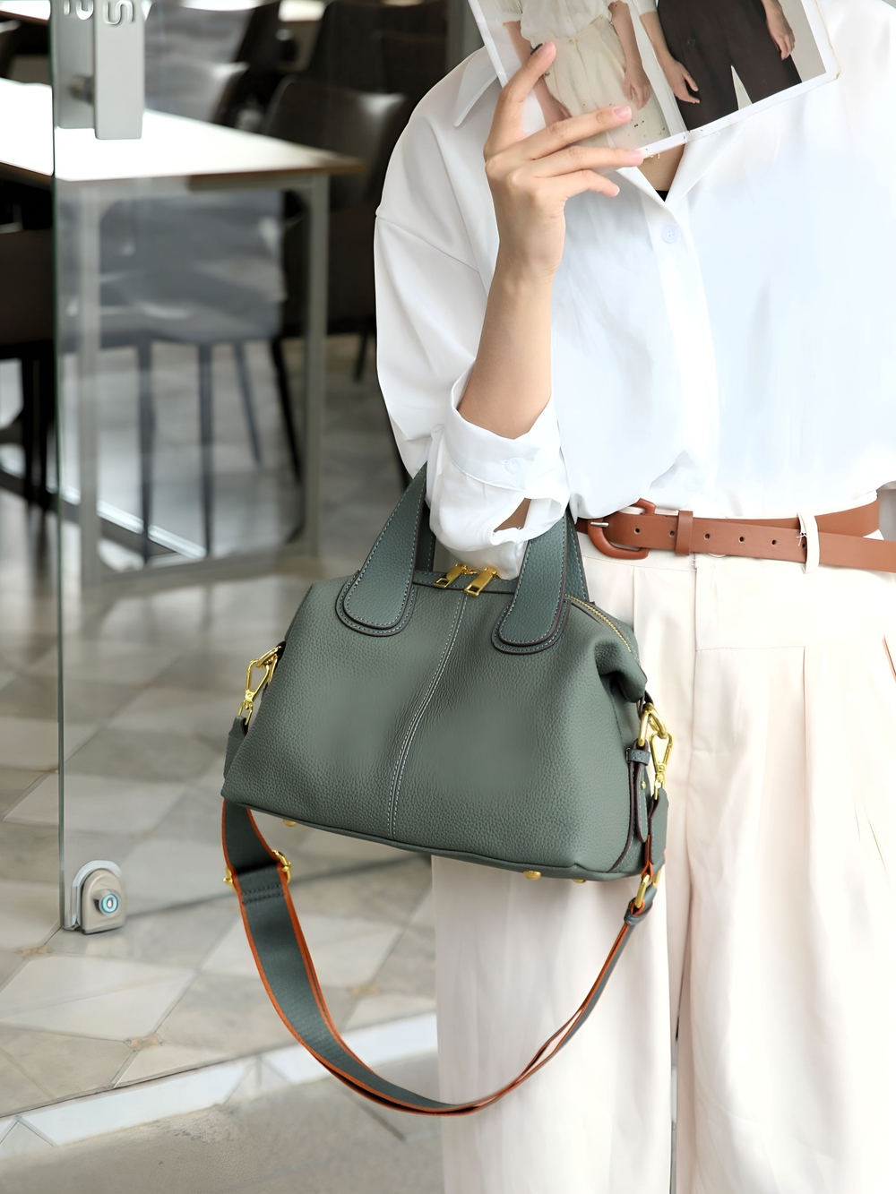 женская сумка на плечо из натуральной кожи