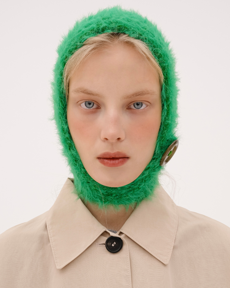 Вязаный чепчик Травушка-муравушка