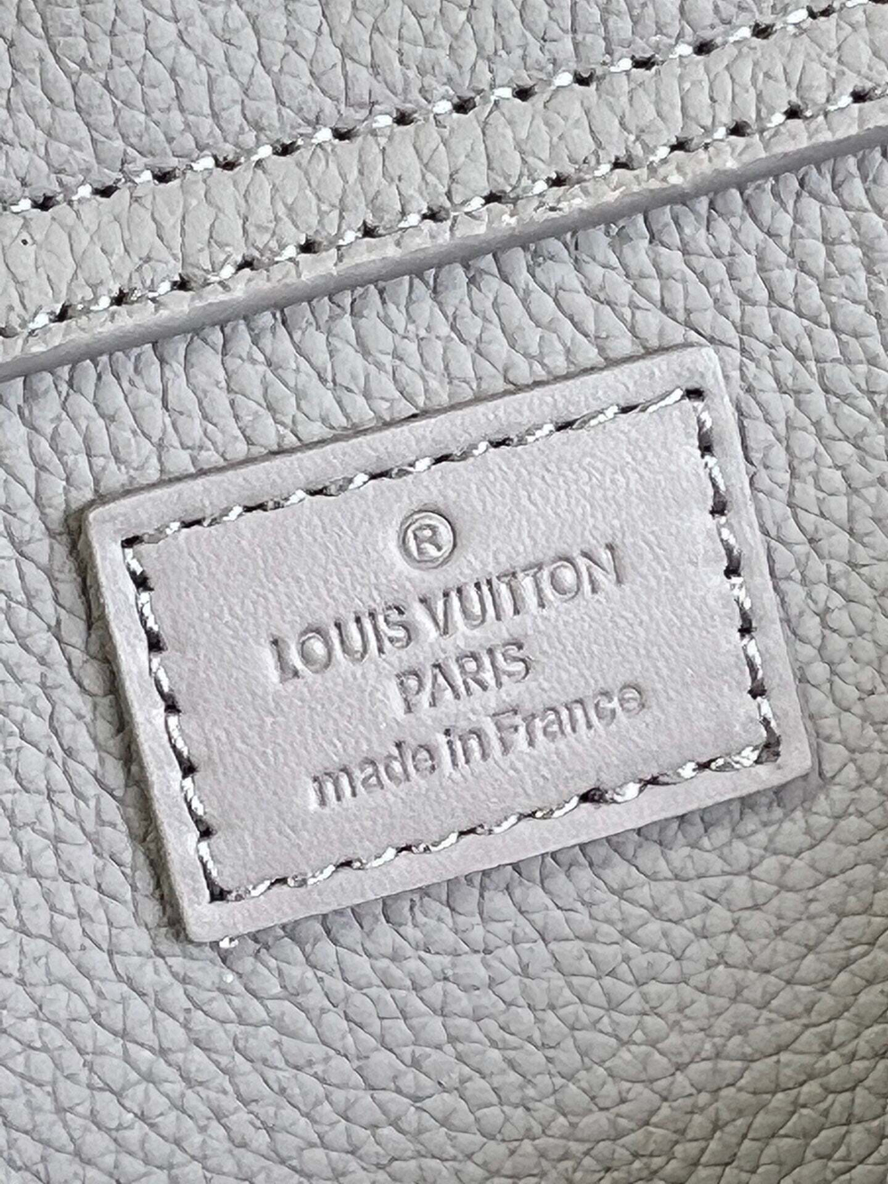 Louis Vuitton New Sling
