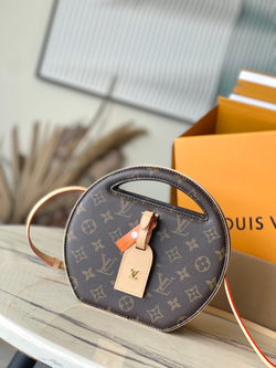 Louis Vuitton Around Me PM