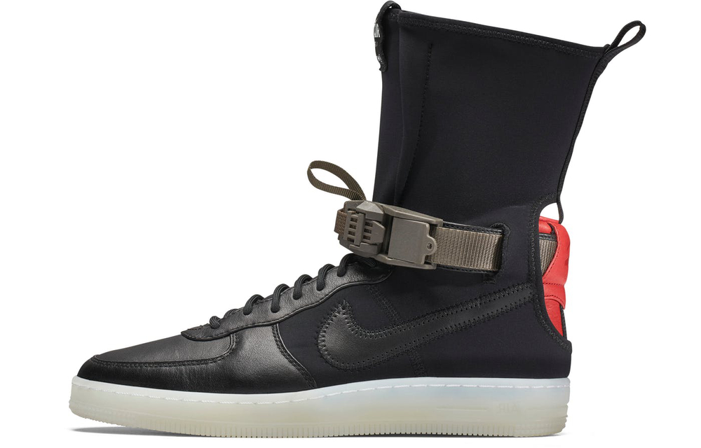 Кроссовки Nike Air Force 1