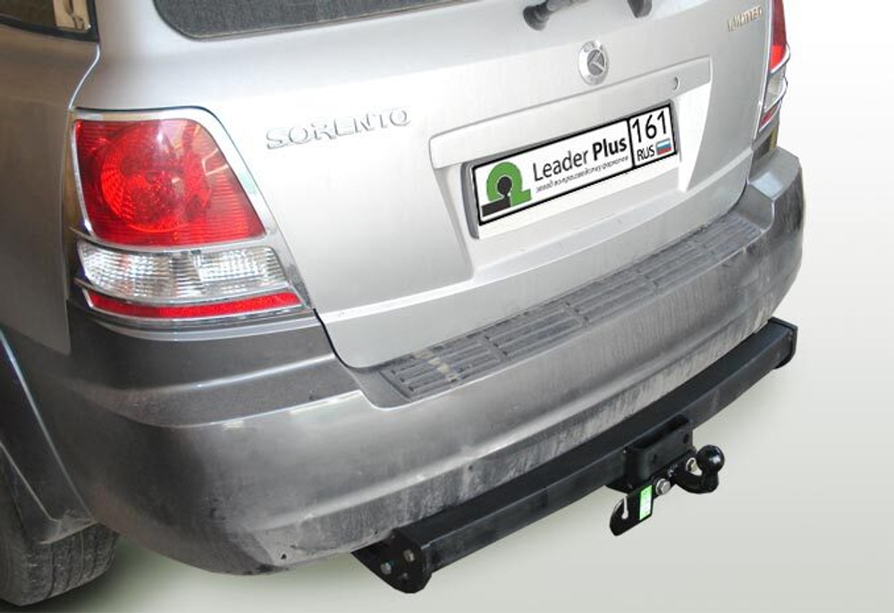 Фаркоп(прицепное) Лидер-Плюс для KIA SORENTO 1 2002-2006(паспорт и сертификат в комплекте)(без электрики)K116-FC