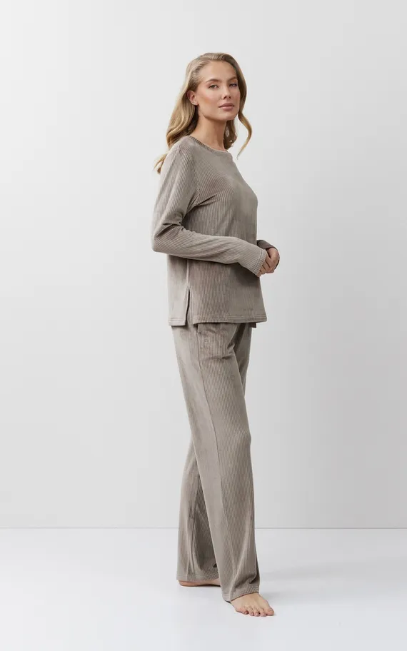 CAPUCINE SET SOFT Комплект женский со штанами