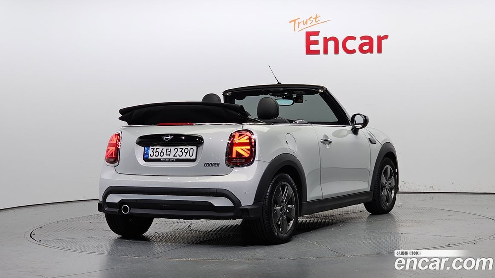 Mini Cooper Convertible Classic (08.2022)