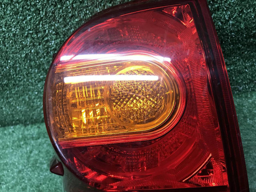 Фонарь левый внешний Toyota Land Cruiser 200 12-15