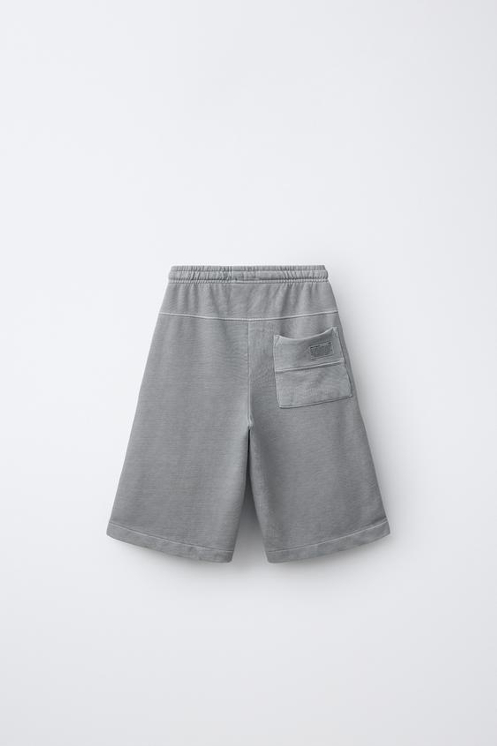 ZARA УДЛИНЕННЫЕ ШОРТЫ ИЗ ФЛИСА, СЕРЫЙ