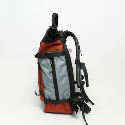 Рюкзак Rolltop Grubo 500 кирпичный/светло-серый