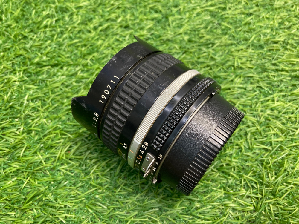Nikon Fisheye-Nikkor 16mm 2.8
