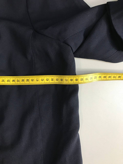 Жакет H&M приталенный, маркировка 40, визуально на 46 размер