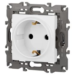 Розетка ЭРА Elegance 14-2102-01 с заземлением 2P+E Schuko со шторками 16A-250В IP20 белый | Эра Elegance