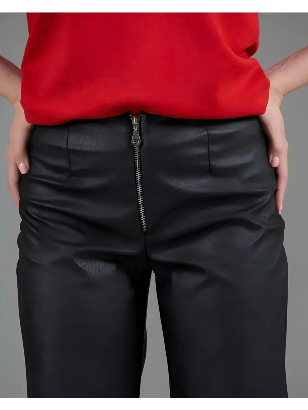 Брюки клеш от колена кожаные экокожа