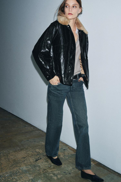 ZARA КУРТКА С ВОРОТНИКОМ ИЗ ИСКУССТВЕННОГО МЕХА — ZW COLLECTION, ЧЕРНЫЙ