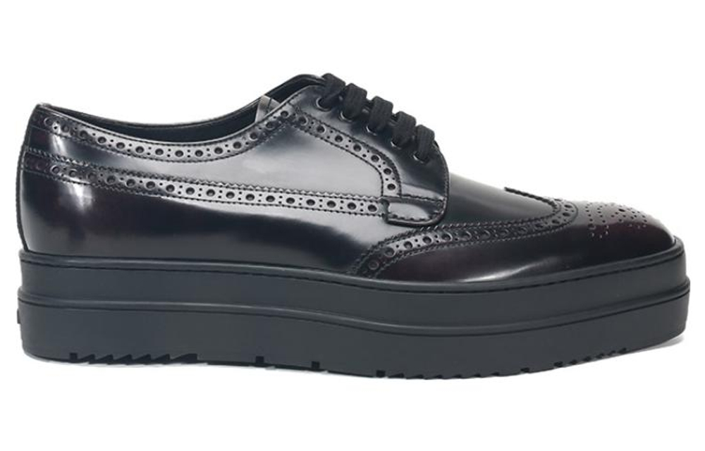 PRADA Casual Leather Shoes Men"s Low top Black/Umber
