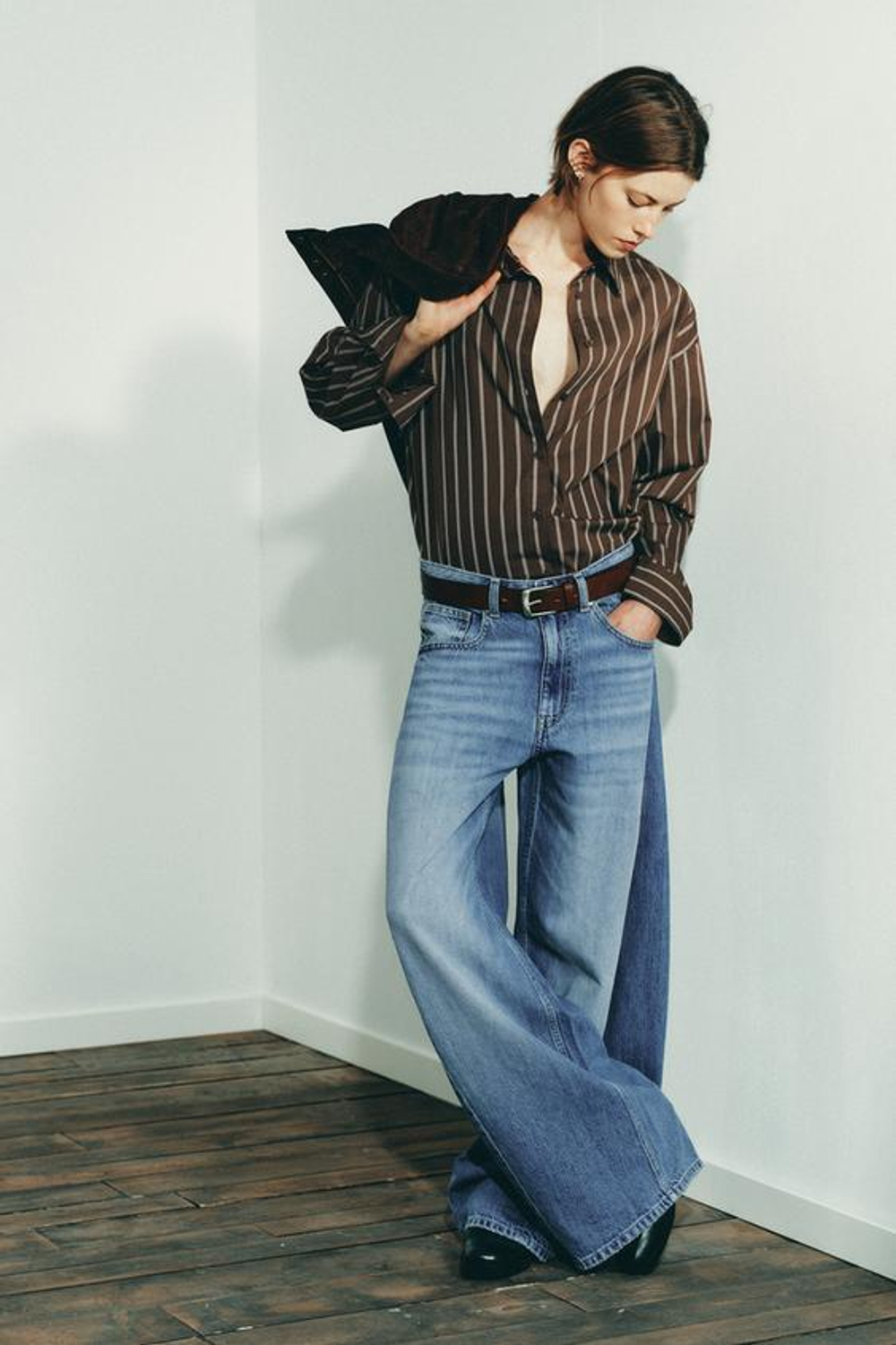 ZARA ДЖИНСЫ OVERSIZE TRF СО СРЕДНЕЙ ПОСАДКОЙ, СИНИЙ