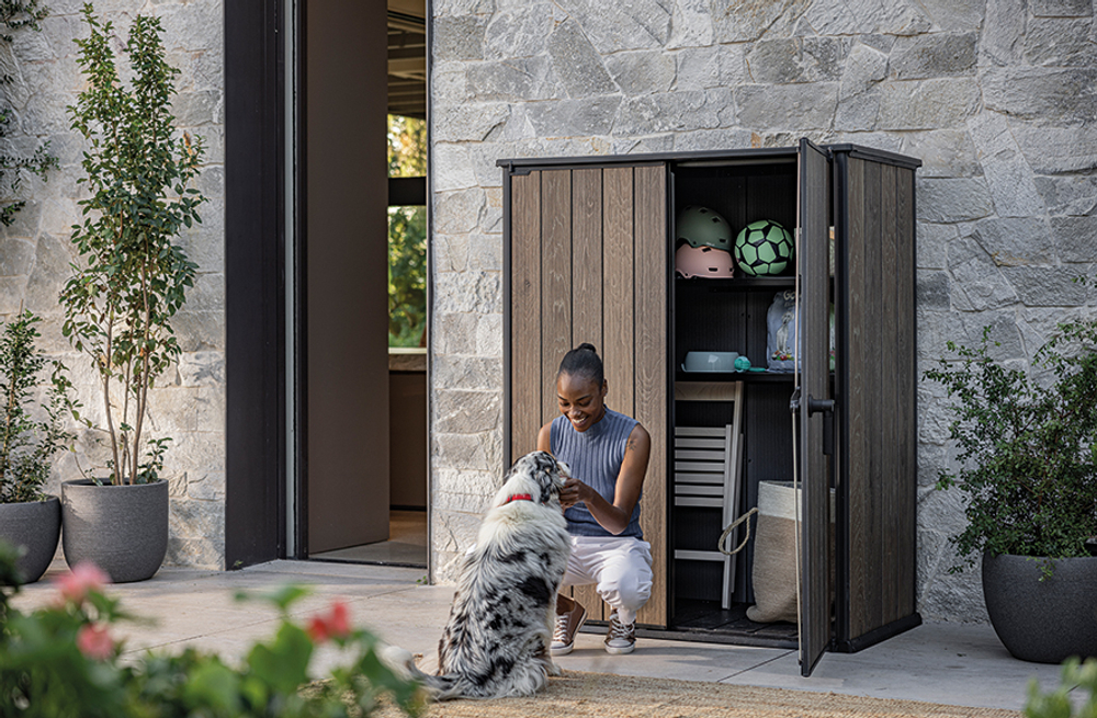 Уличный шкаф пластиковый Keter Deco Vertical 1400 л narrow brown