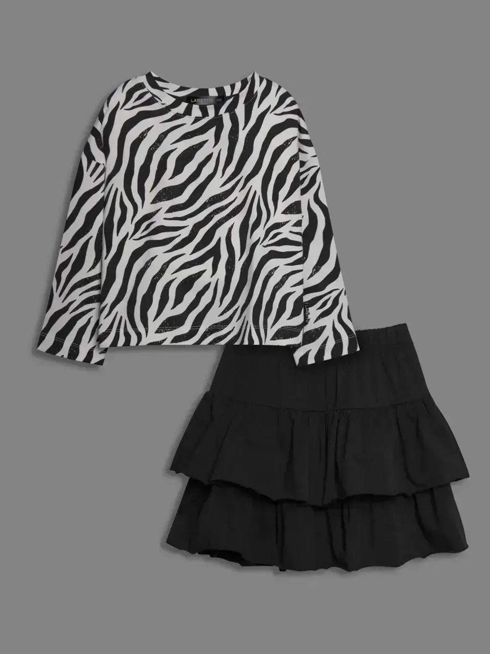 Летний костюм для девочки, лонгслив и юбка