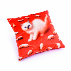 Подушка Toiletpaper Kitten 02320