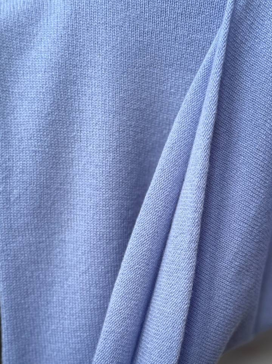 Пряжа Mongolia Cashmere 26/2 (100% кашемир) 1300 м/100 гр, голубой горизонт