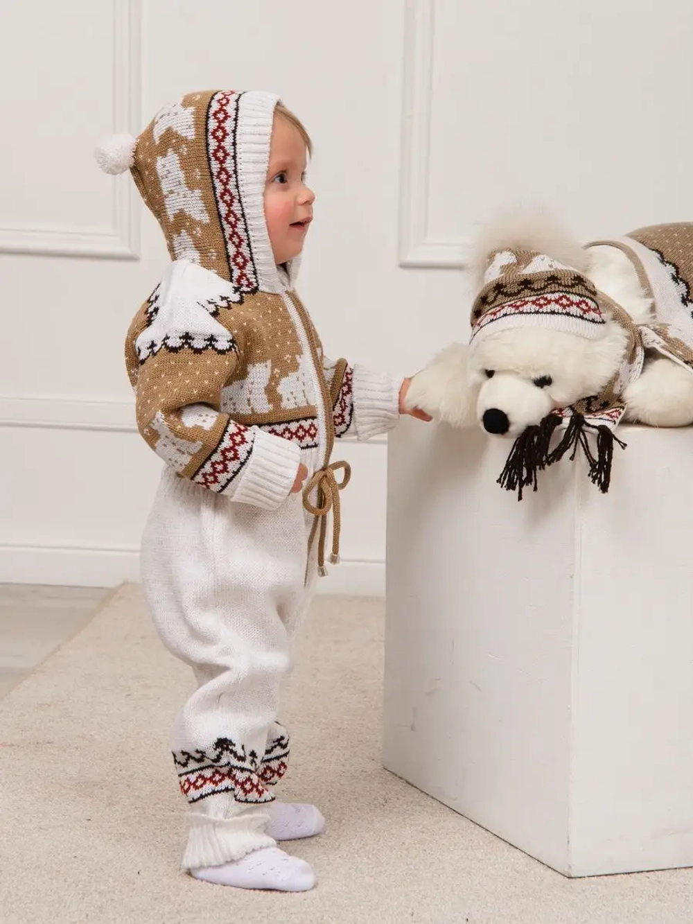 Комбинезон вязаный