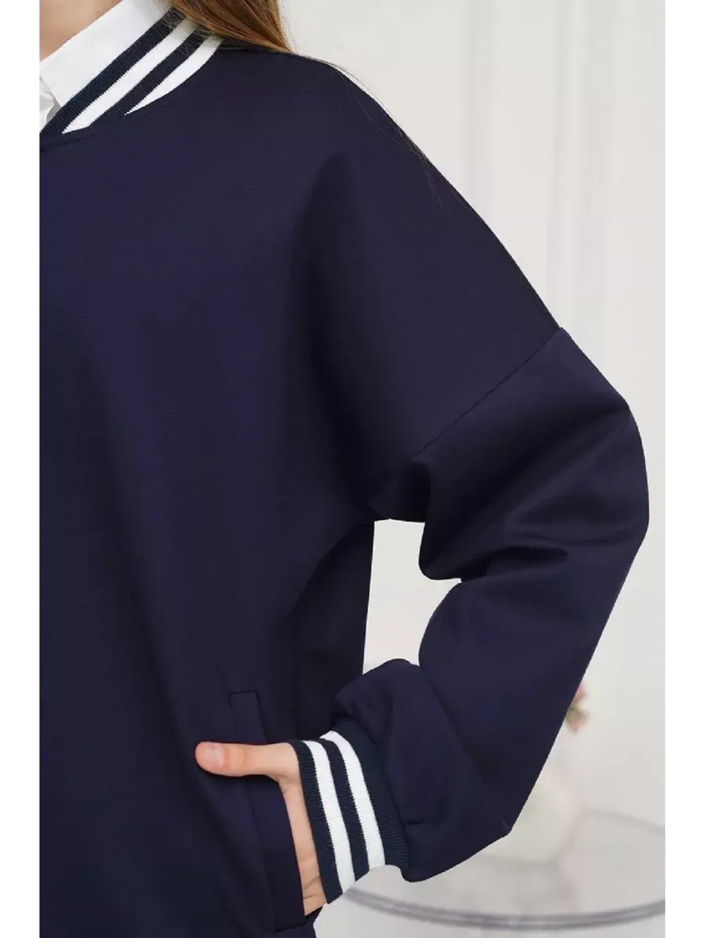 Бомбер школьный универсальный