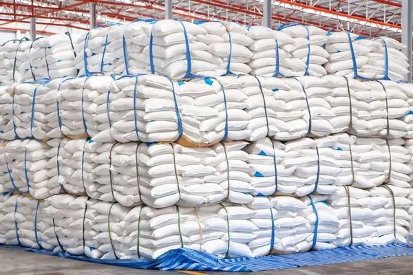 Этикетки для мешков и сыпучей продукции: советы по надежному креплению