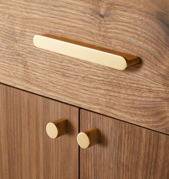 Мебельная ручка Rejuvenation Bowman