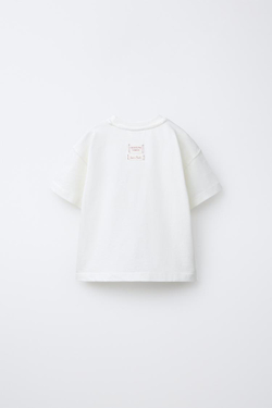 ZARA ФУТБОЛКА С ВЫШИТОЙ НАДПИСЬЮ, ЭКРЮ