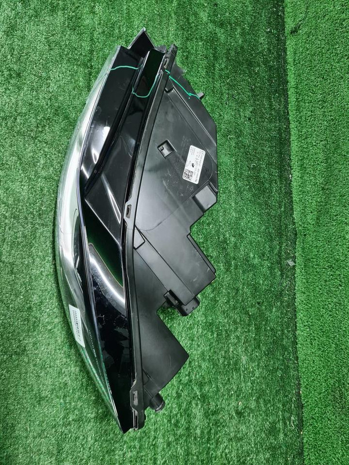 Битая Фара левая Jaguar I-PACE (2018-н.в.) LED