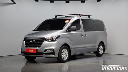 Hyundai The New Grand Starex Van 3-х местный (08.2020)
