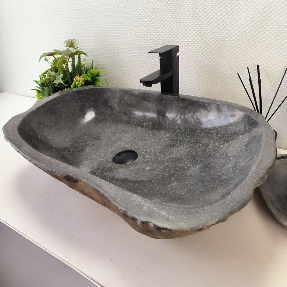 Раковина из речного камня RS-63607 (70*48*16) 0124