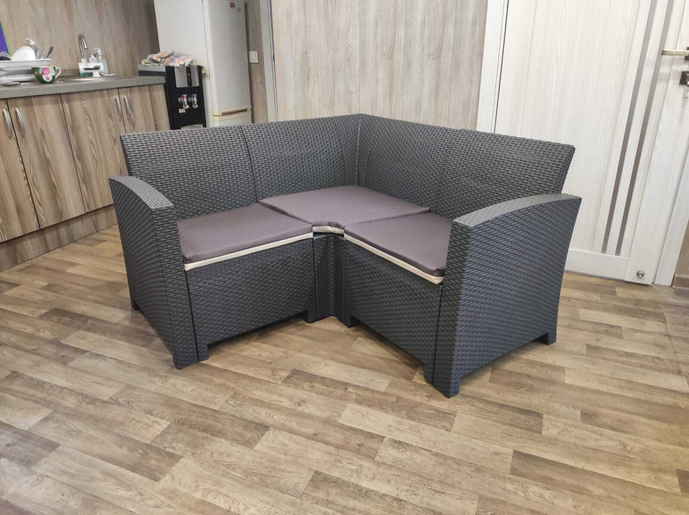 Угловой диван под ротанг Калифорния “California“ 136х136 см арт.80497 с подушками на сиденье