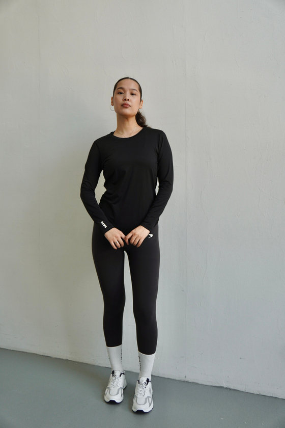 ЛОНГСЛИВ FREE (черный)