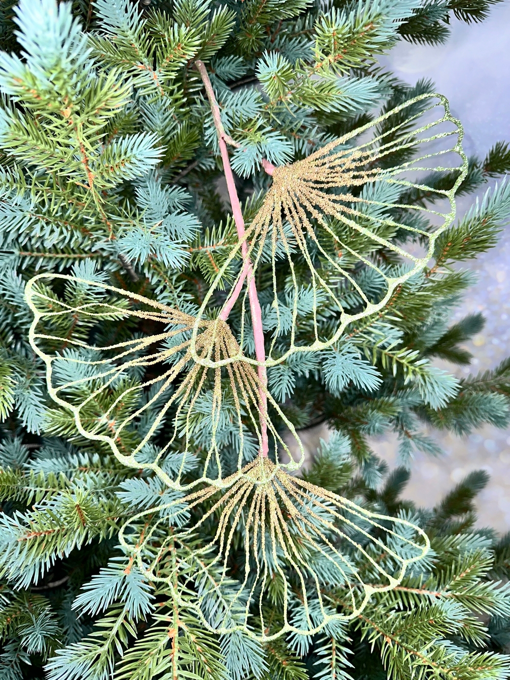 Веточка гинго 71см ChristmasDeLuxe premium collection оливковая